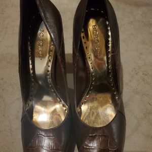 BCBG size 8.5 heela